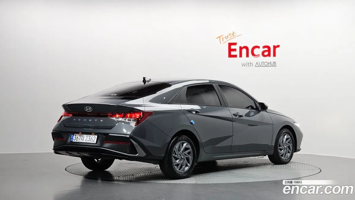 Hyundai AVANTE — фото 2
