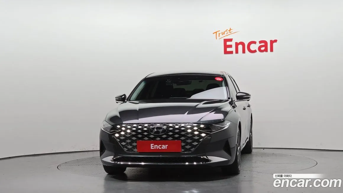 Hyundai Grandeur 2023 из KR, фото 3
