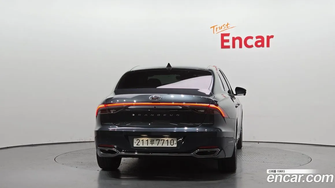 Hyundai Grandeur 2023 из KR, фото 4