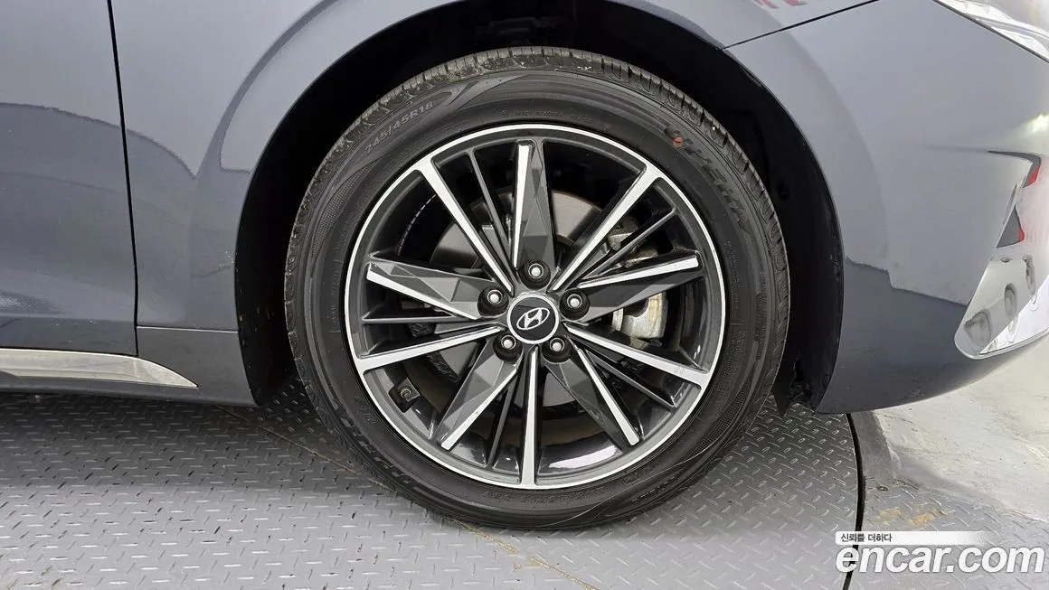 Hyundai Grandeur 2023 из KR, фото 5