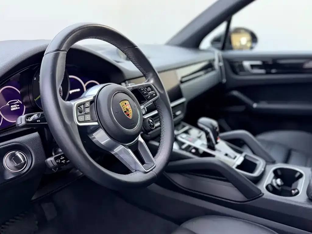 Porsche Cayenne Hybrid 2021 из CN, фото 8
