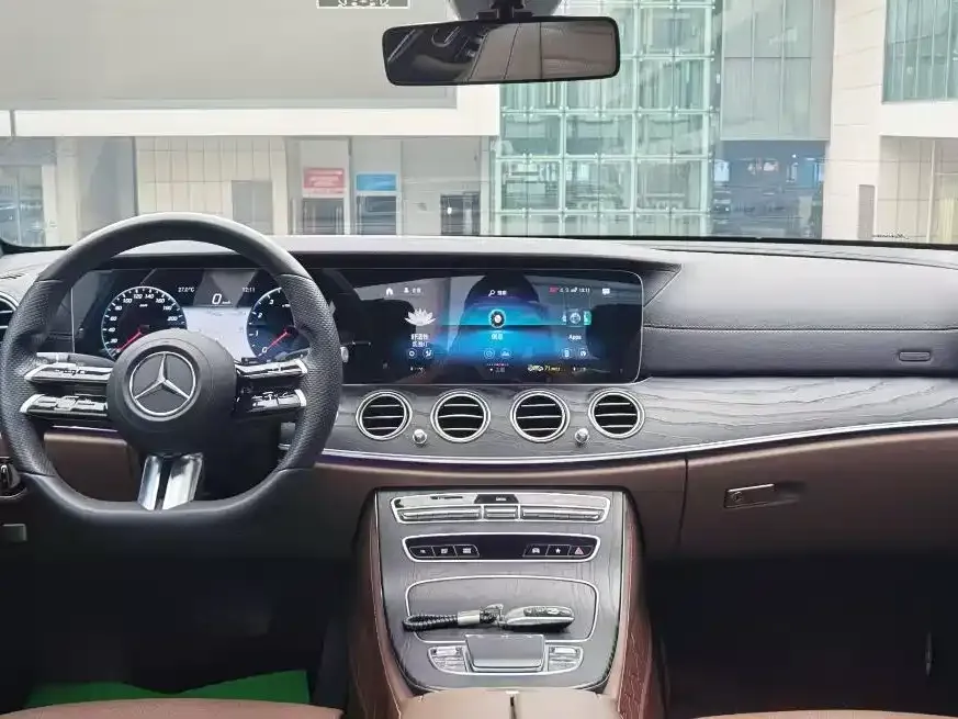Mercedes-Benz E-Class 2022 из CN, фото 5