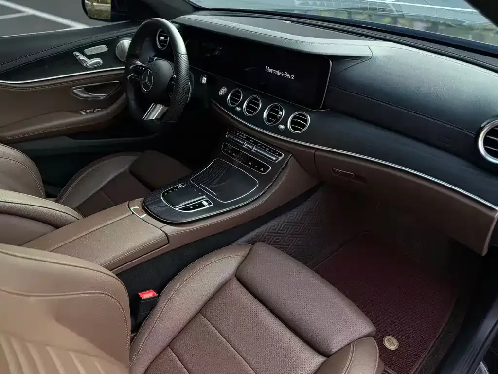 Mercedes-Benz E-Class 2022 из CN, фото 4