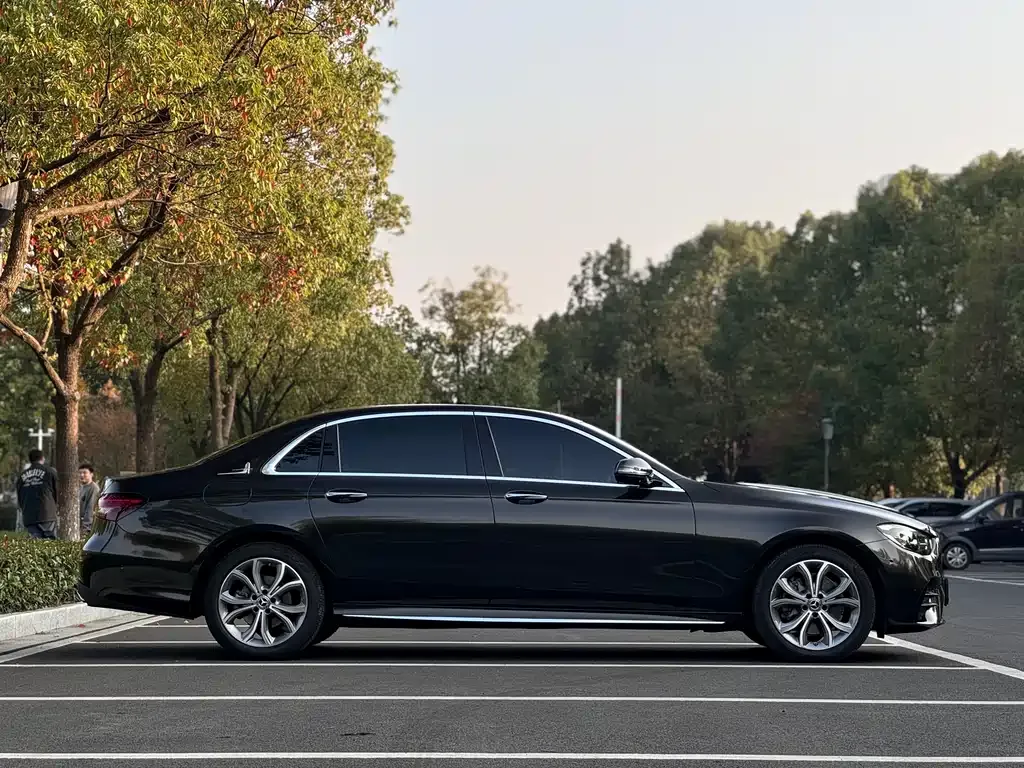Mercedes-Benz E-Class 2022 из CN, фото 9
