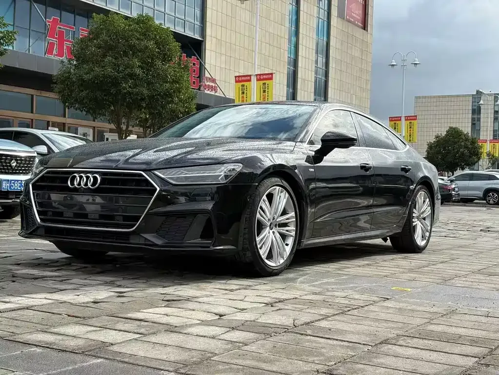 Audi A7 2021 из CN, фото 1