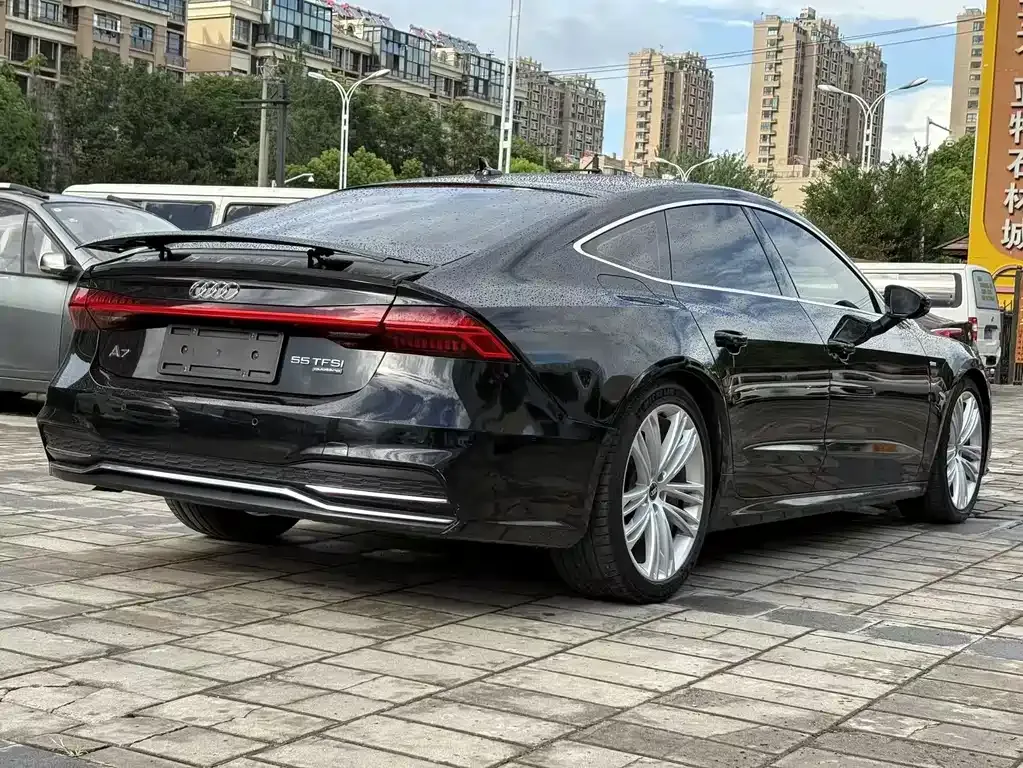 Audi A7 2021 из CN, фото 5