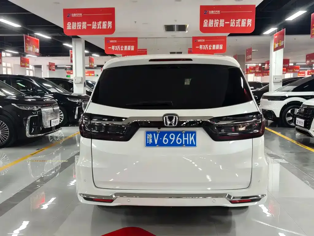 Honda Elysion 2023 из CN, фото 6