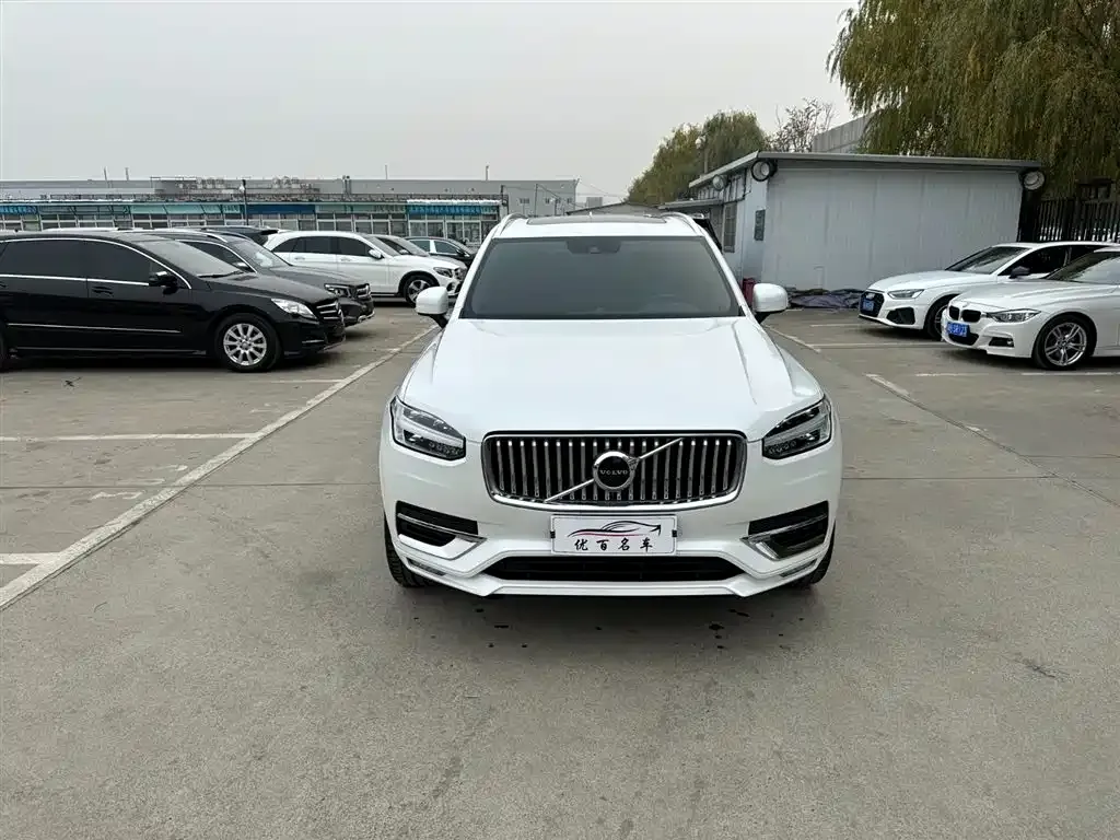 Volvo XC90 2021 из CN, фото 2