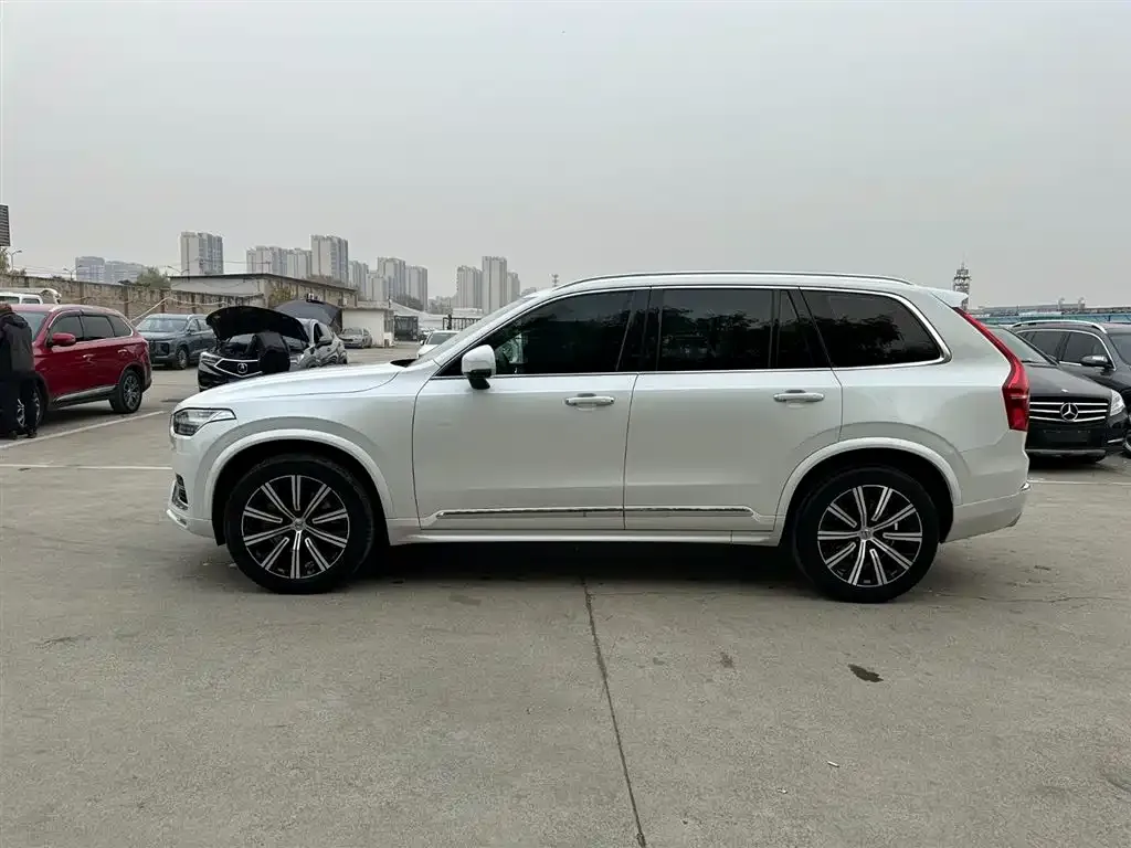 Volvo XC90 2021 из CN, фото 7