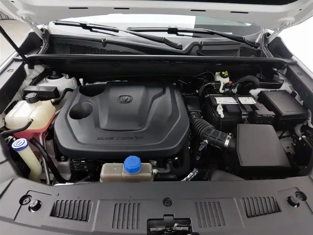 Changan CS75 2025 из CN, фото 6