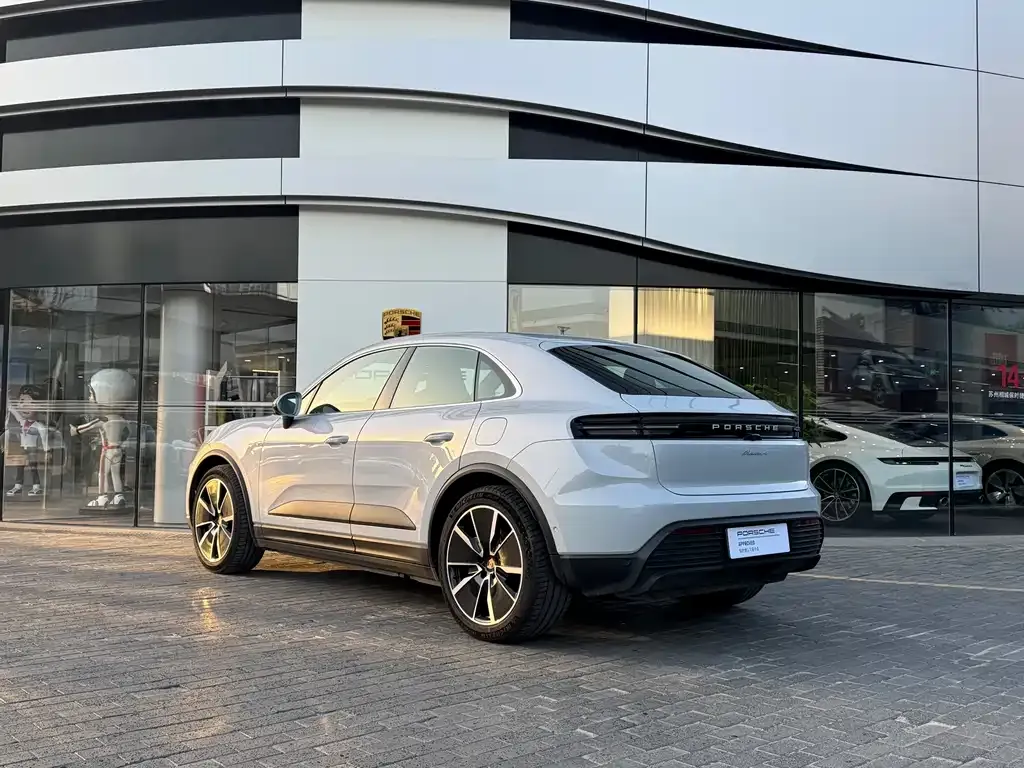 Porsche Macan EV 2025 из CN, фото 6