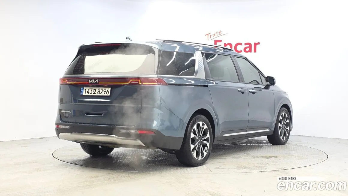 Kia Carnival — фото 2