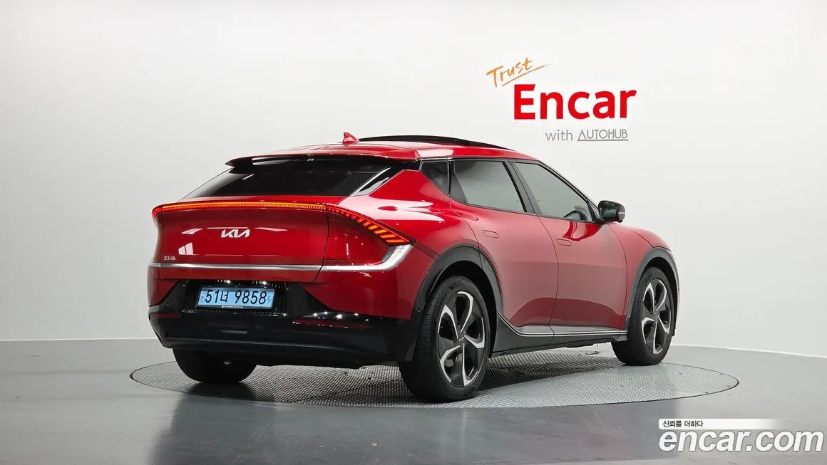 Kia EV6 — фото 2