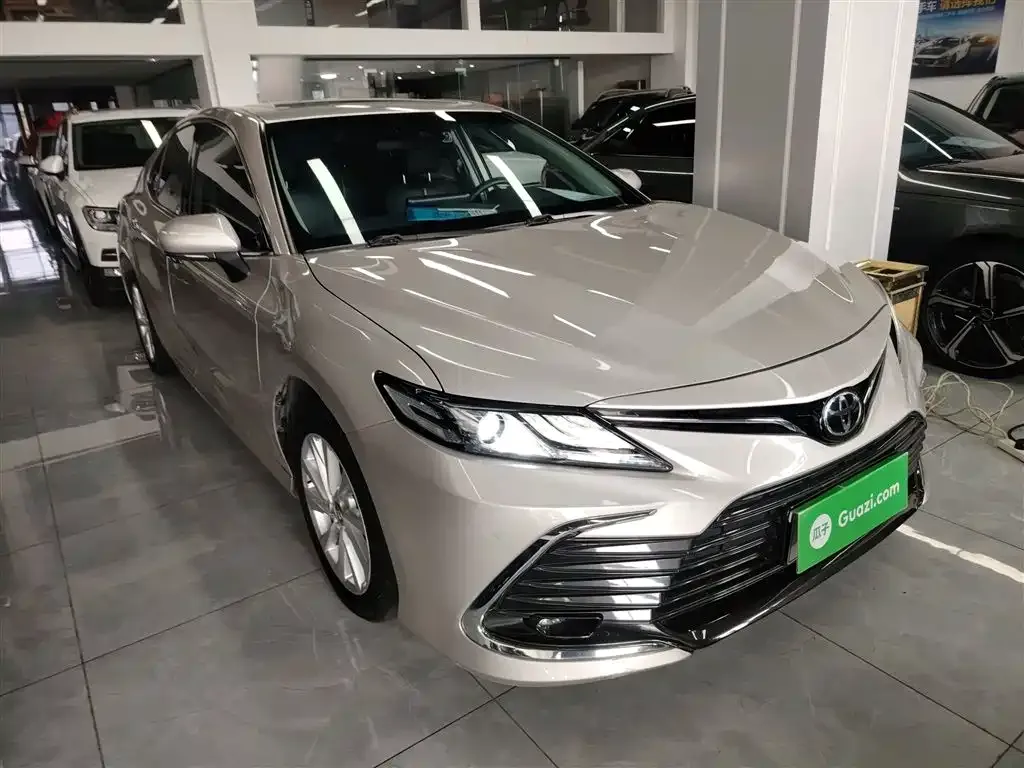 Toyota Camry 2022 из CN, фото 4
