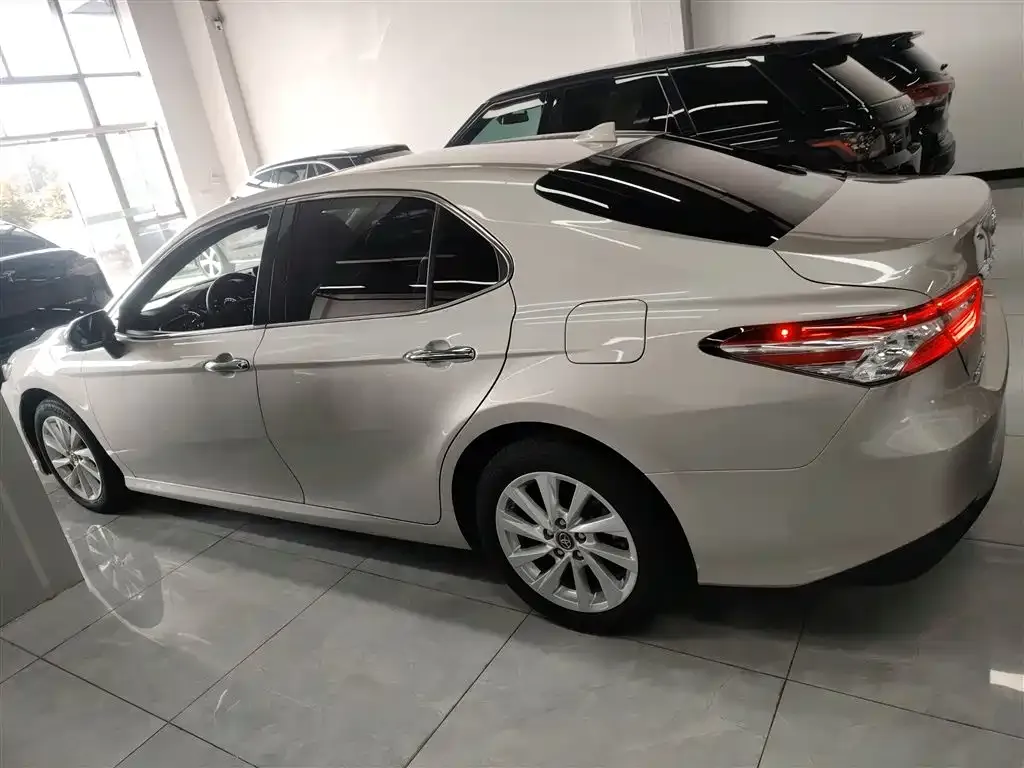 Toyota Camry 2022 из CN, фото 5