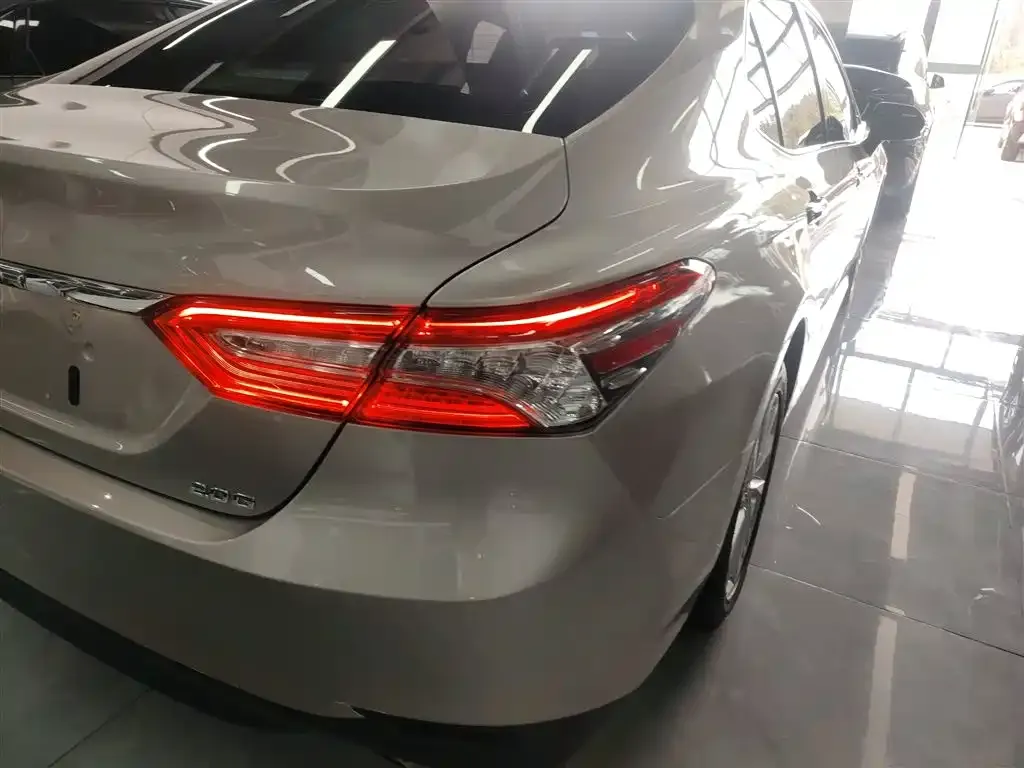 Toyota Camry 2022 из CN, фото 8