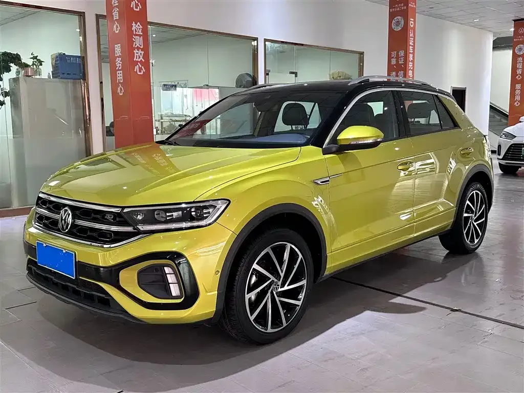 Volkswagen T-Roc 2023 из CN, фото 1