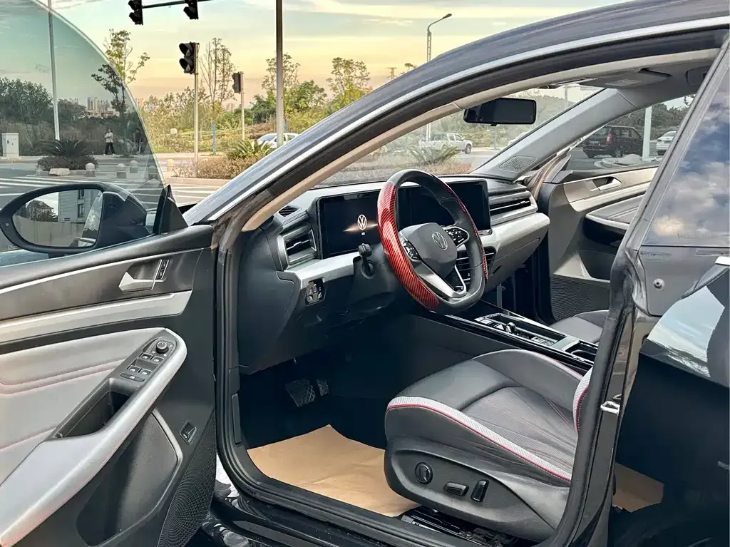 Volkswagen Lamando 2023 из CN, фото 9
