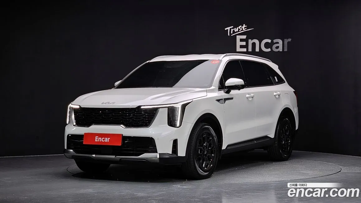 Kia Sorento — фото 1