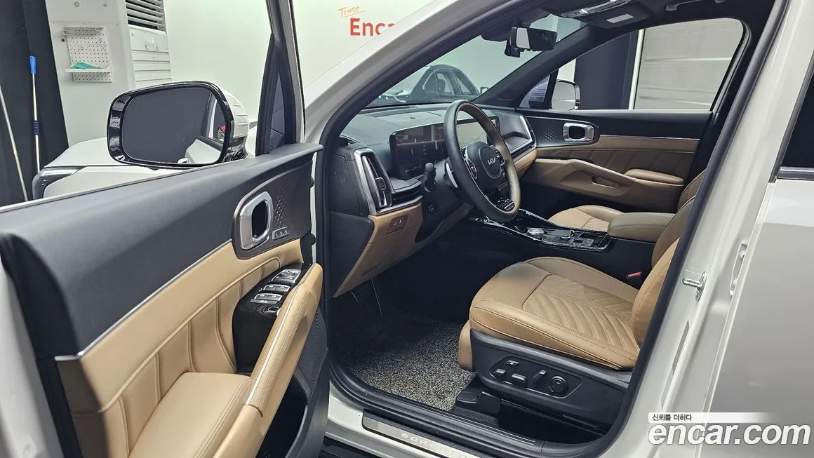 Kia Sorento — фото 10