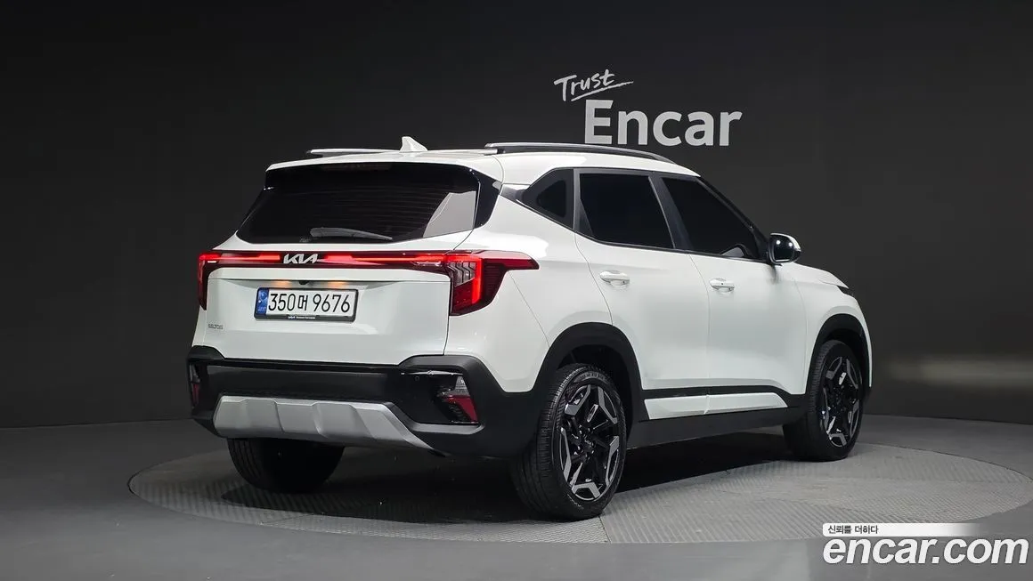 Kia Seltos 2023 из KR, фото 2