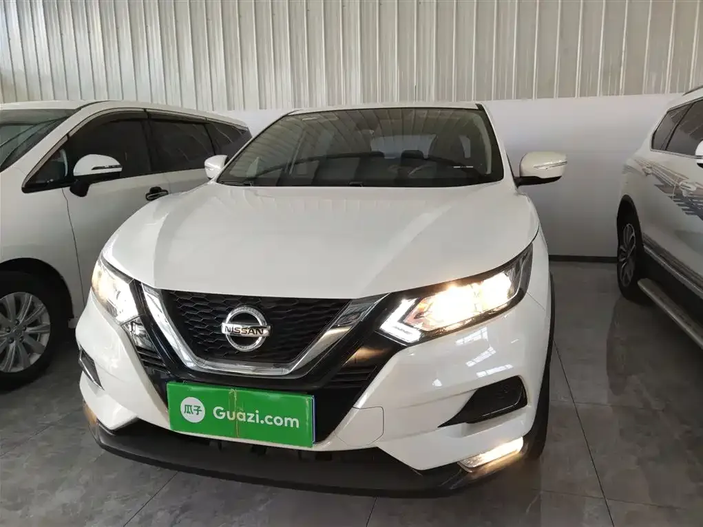 Nissan Qashqai 2023 из CN, фото 3