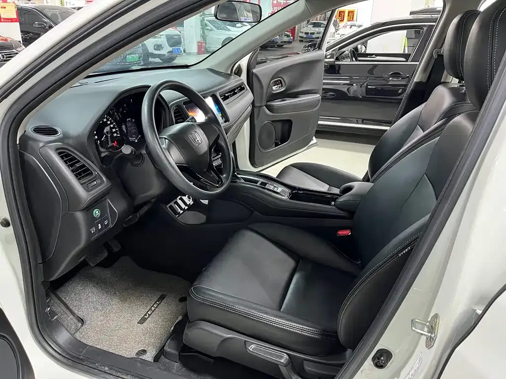 Honda Vezel 2022 из CN, фото 8