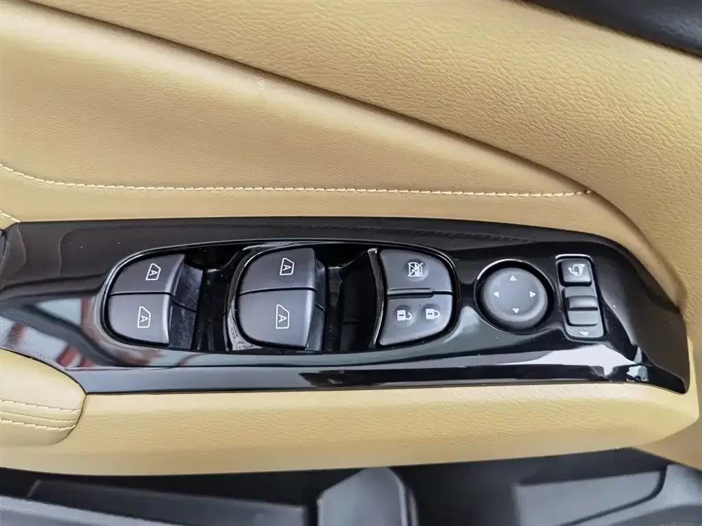 Nissan Teana 2023 из CN, фото 9