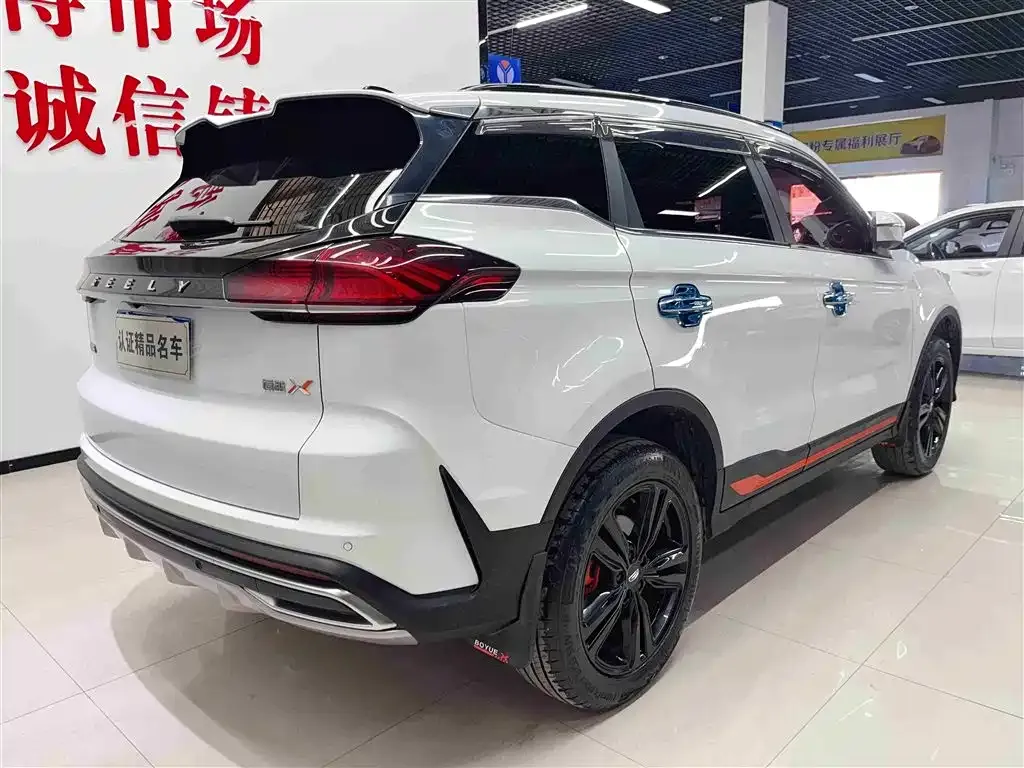 Geely Boyue 2022 из CN, фото 4