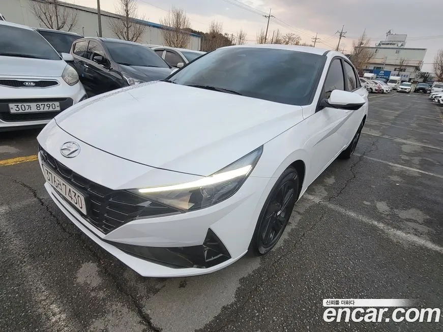 Hyundai AVANTE — фото 2
