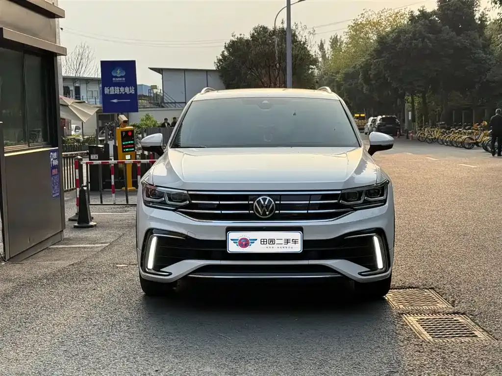 Volkswagen Tiguan L New Energy 2023 из CN, фото 2