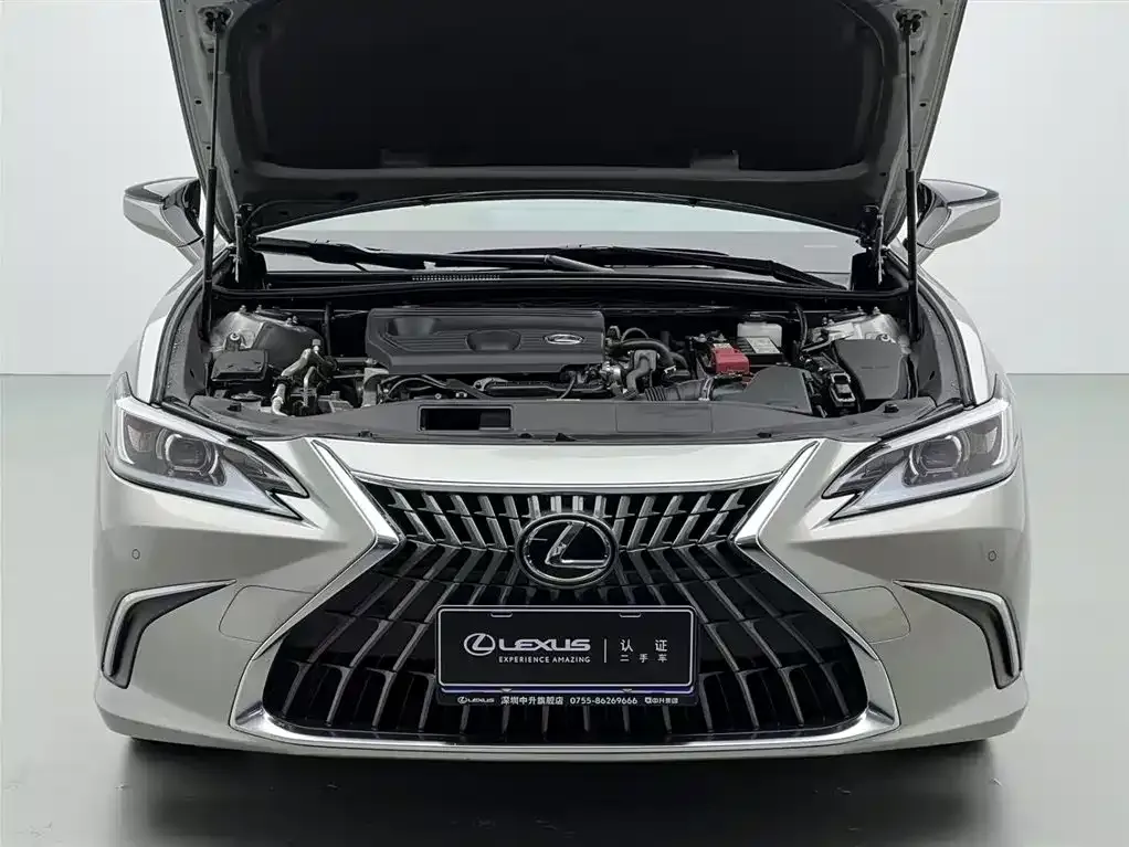 Lexus ES — фото 3