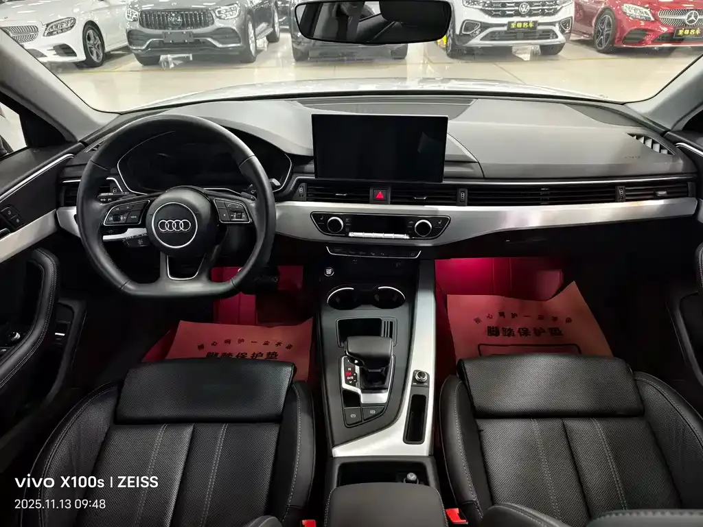 Audi A4L 2022 из CN, фото 6