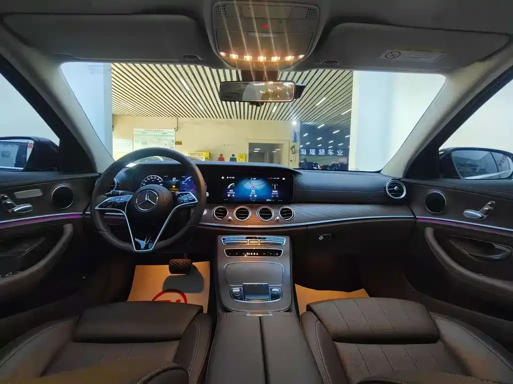 Mercedes-Benz E-Class 2023 из CN, фото 4