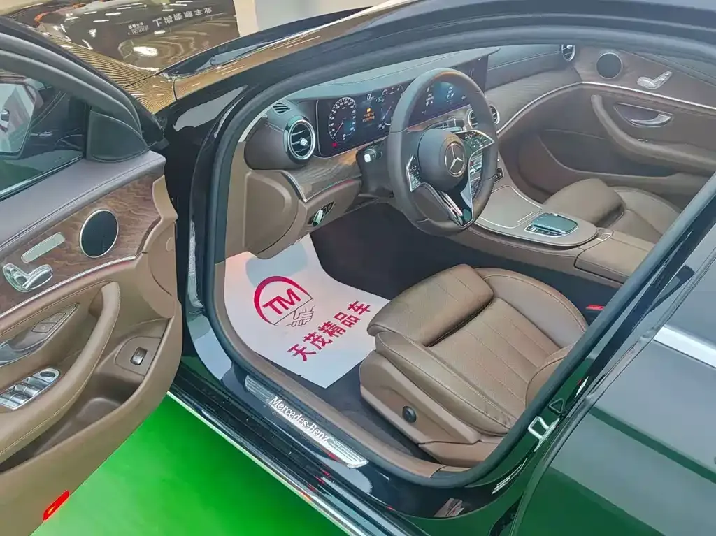 Mercedes-Benz E-Class 2023 из CN, фото 6
