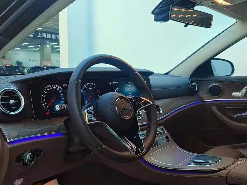 Mercedes-Benz E-Class 2023 из CN, фото 7