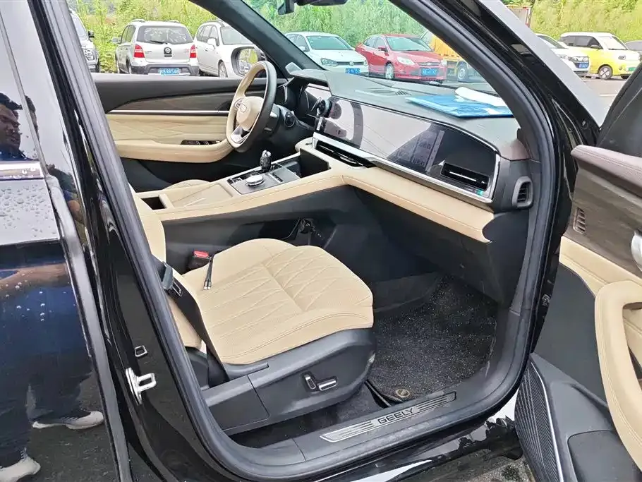 Geely Xingyue L 2025 из CN, фото 8
