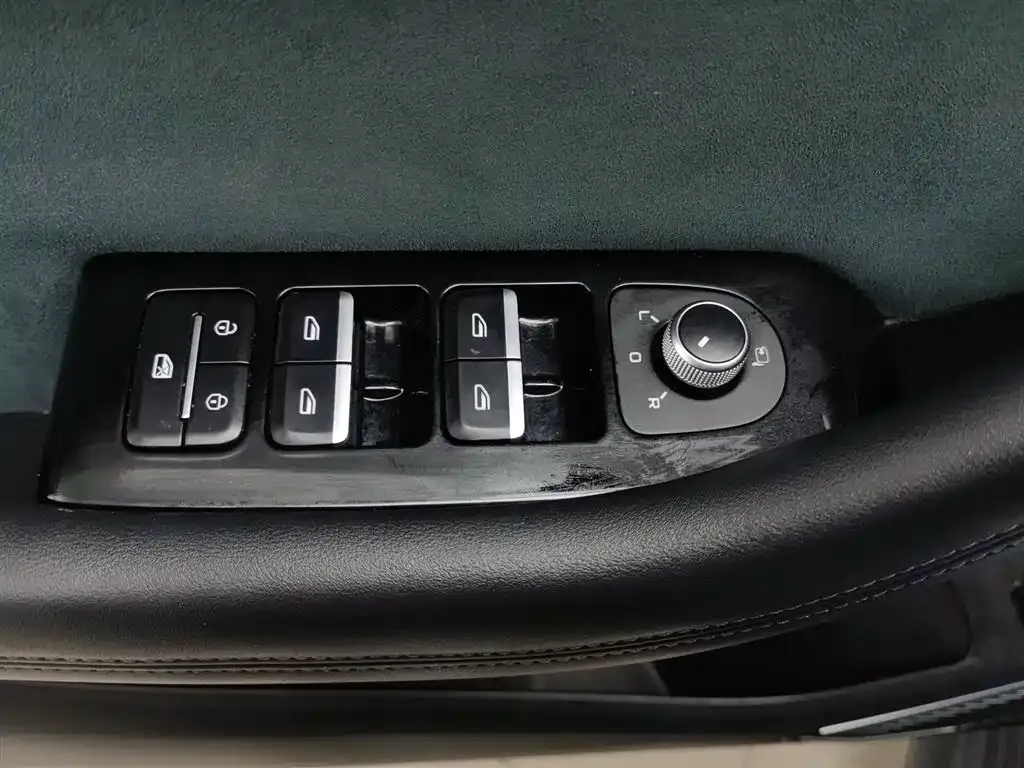 Geely Xingyue L 2021 из CN, фото 9