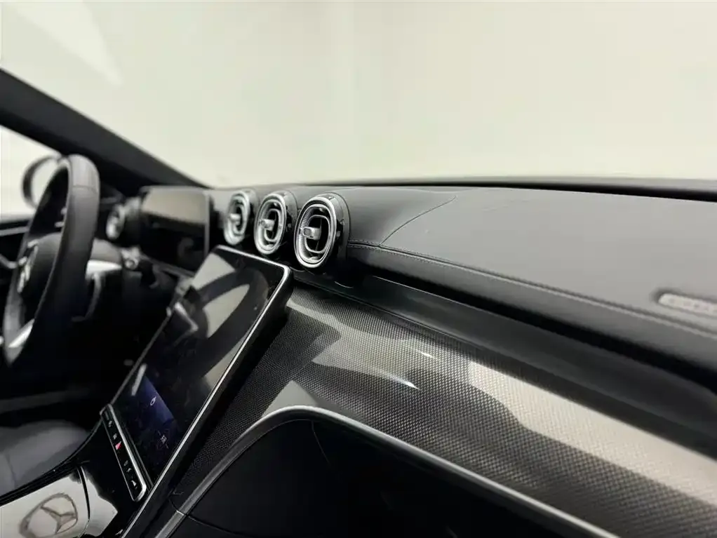 Mercedes-Benz C-Class 2025 из CN, фото 2