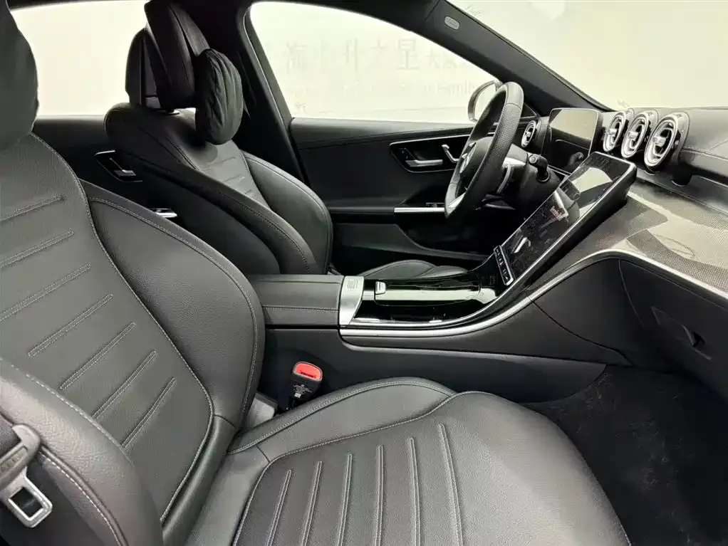 Mercedes-Benz C-Class 2025 из CN, фото 3