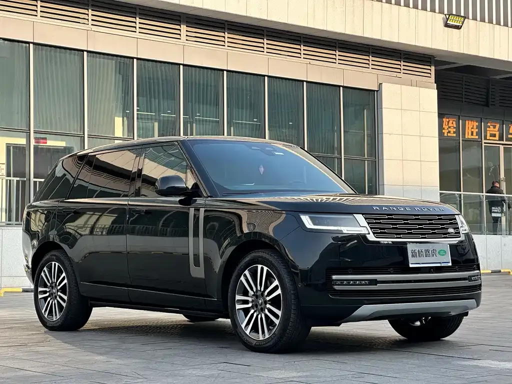 Land Rover Range Rover 2024 из CN, фото 3