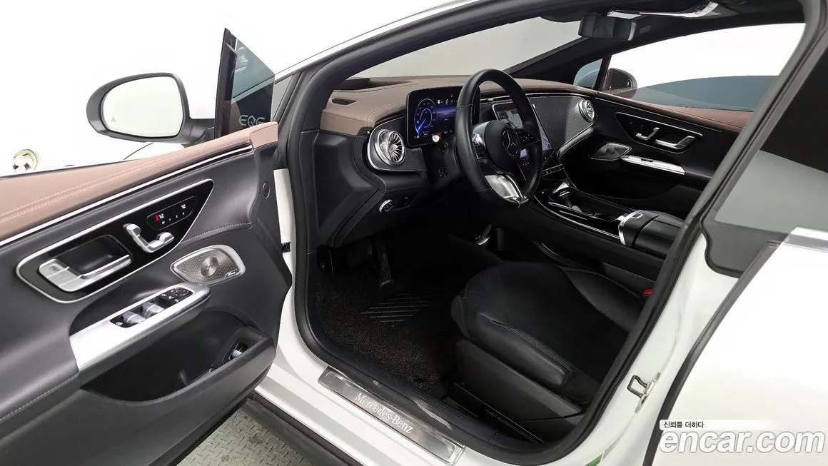 Mercedes-Benz EQE 2023 из KR, фото 10