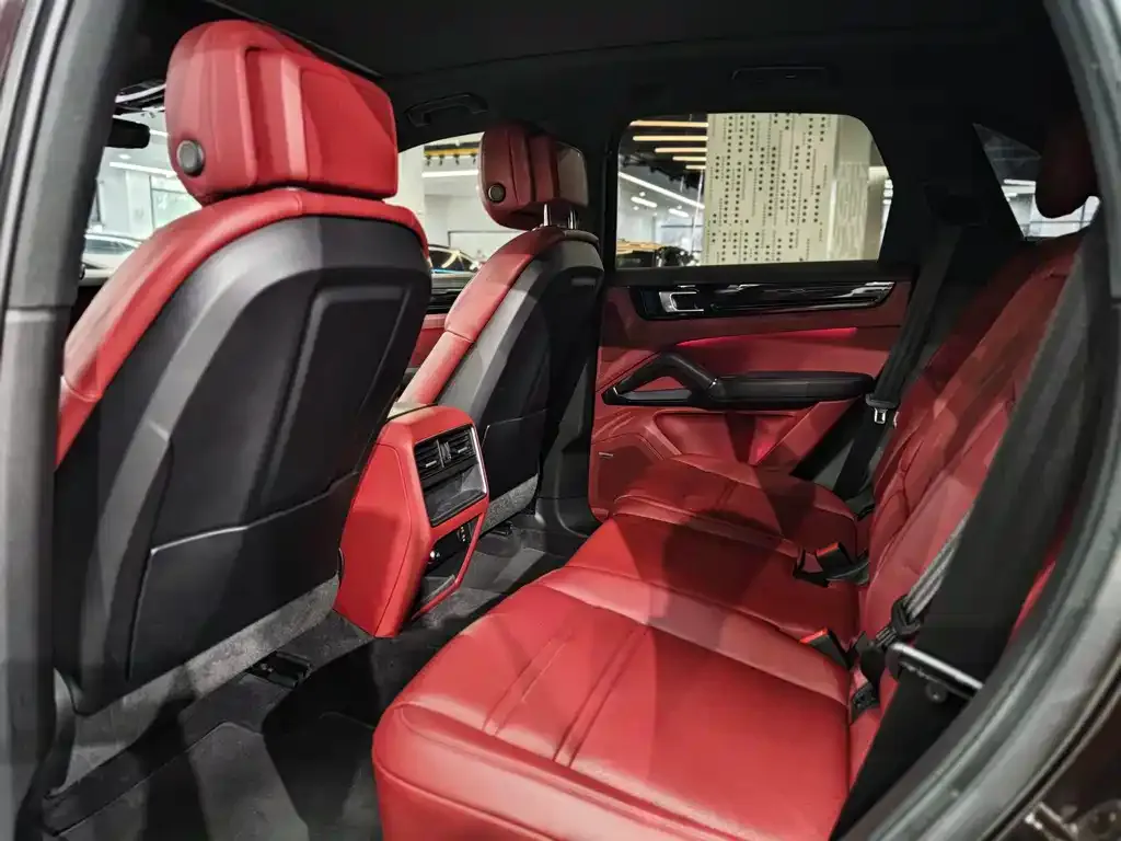 Porsche Cayenne 2022 из CN, фото 6