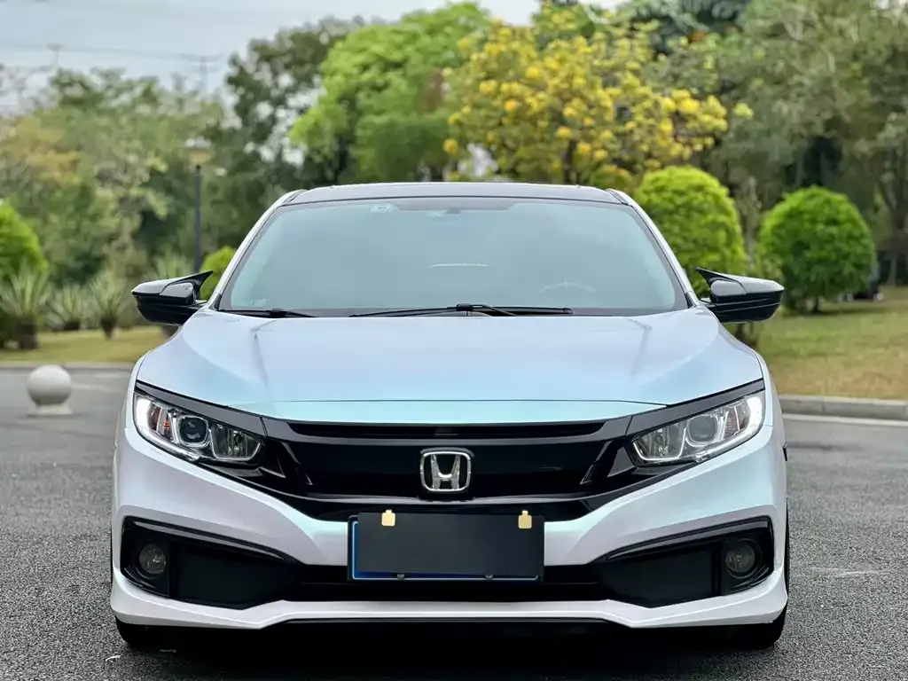 Honda Civic — фото 2