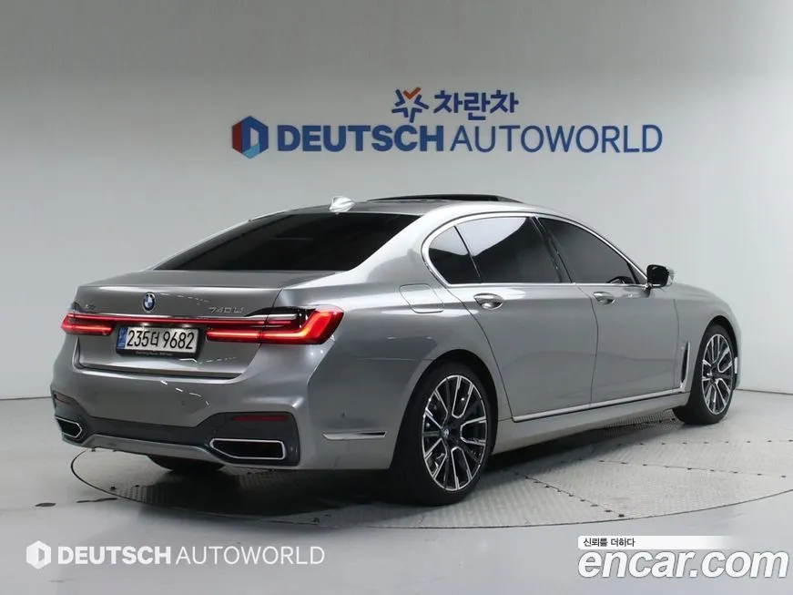 BMW 7-Series 2022 из KR, фото 2