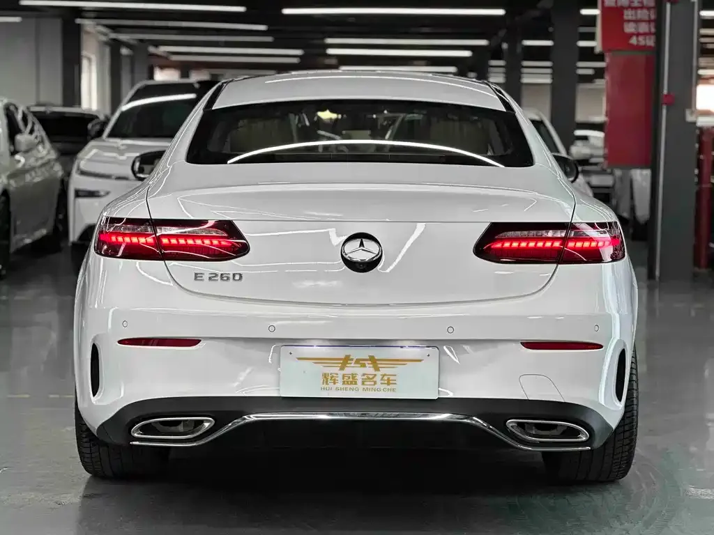 Mercedes-Benz E-Class (Import) — фото 9