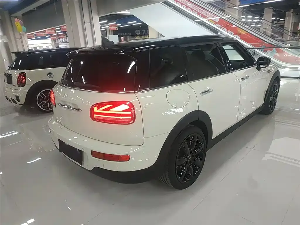 [object Object] Mini Clubman 2022 из CN, фото 7