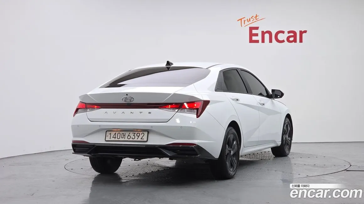 Hyundai AVANTE 2023 из KR, фото 4