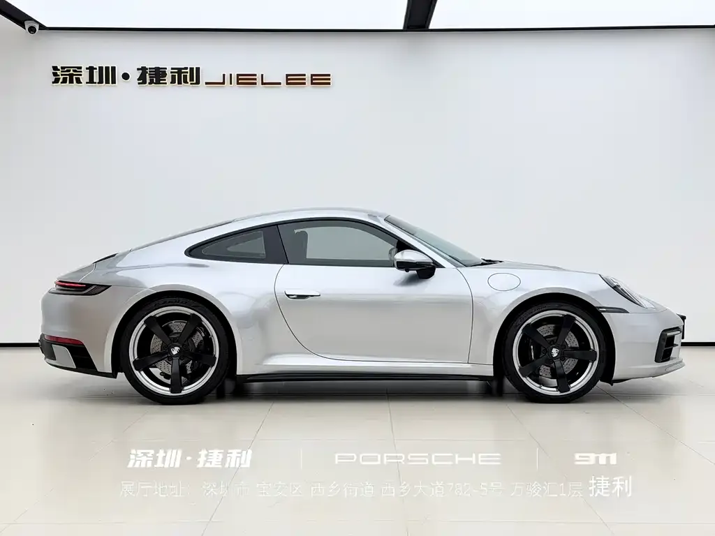 Porsche 911 2021 из CN, фото 3
