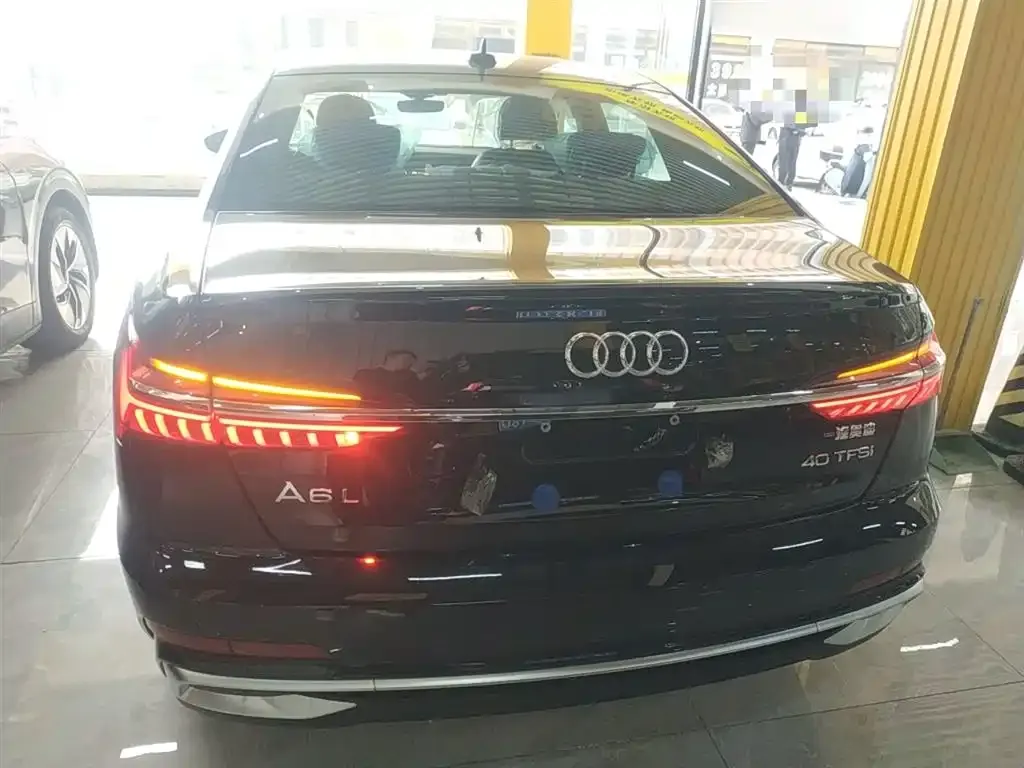 Audi A6L — фото 6